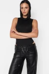 Body Statement Negro