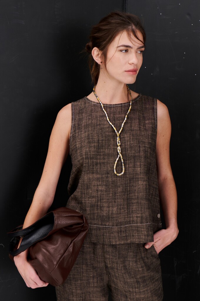 TOP MELANIE MARRON