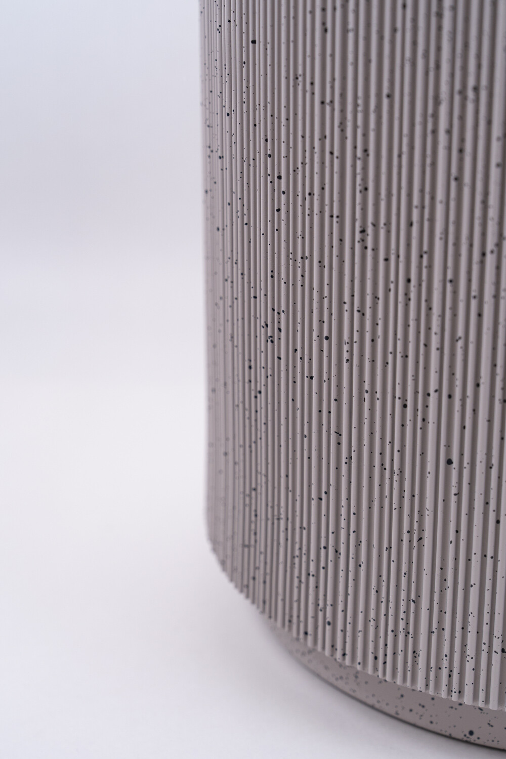 Maceta Loi Color Unico