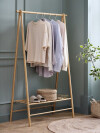 Perchero VANDSTED 1 estante bambú Perchero VANDSTED 1 estante bambú