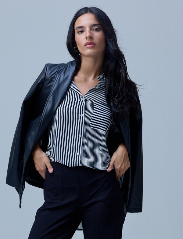 Blazer Eco Cuero Oversized NEGRO