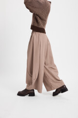 Pantalon Versatil Beige