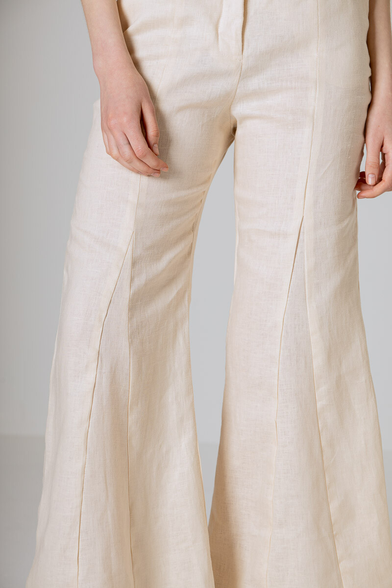 Seventi Off White