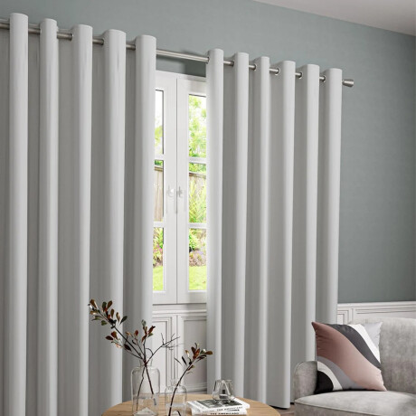Set x4 paños cortina blackout 1,35m x 2,30m BLANCO