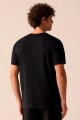 REMERA HOMBRE FILA LETTER PREMIUM LLL Negro