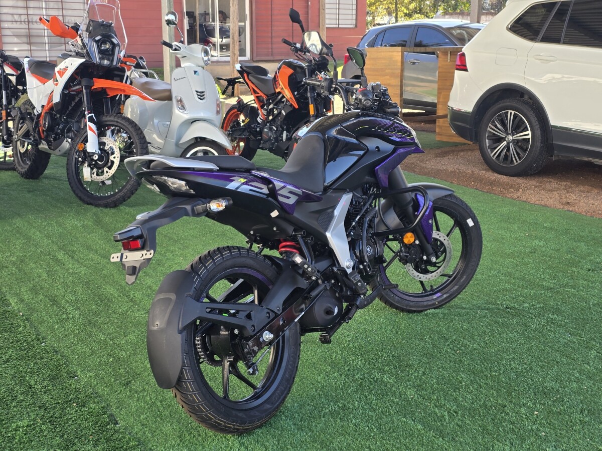 Bajaj Pulsar N125 FI BLK 124 | Permuta / Financia Bajaj Pulsar N125 FI BLK 124 | Permuta / Financia