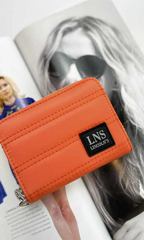 BILLETERA VERA MANDARINA