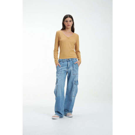 Top Udafne Camel