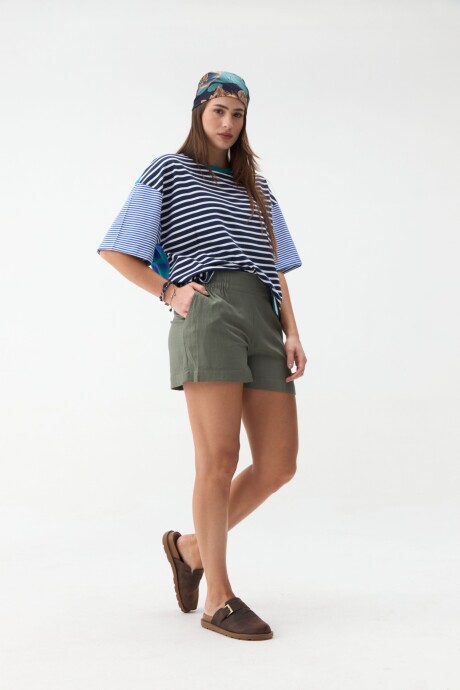 SHORT ANTURIO Verde