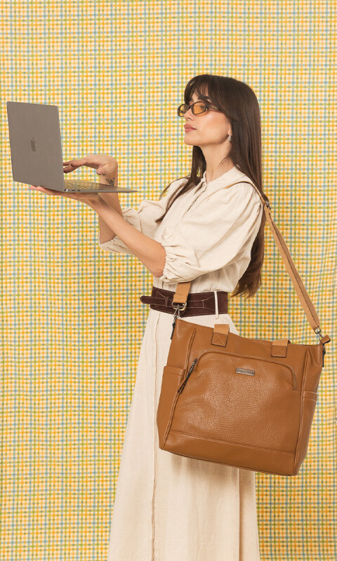 CARTERA LETIZIA MIEL