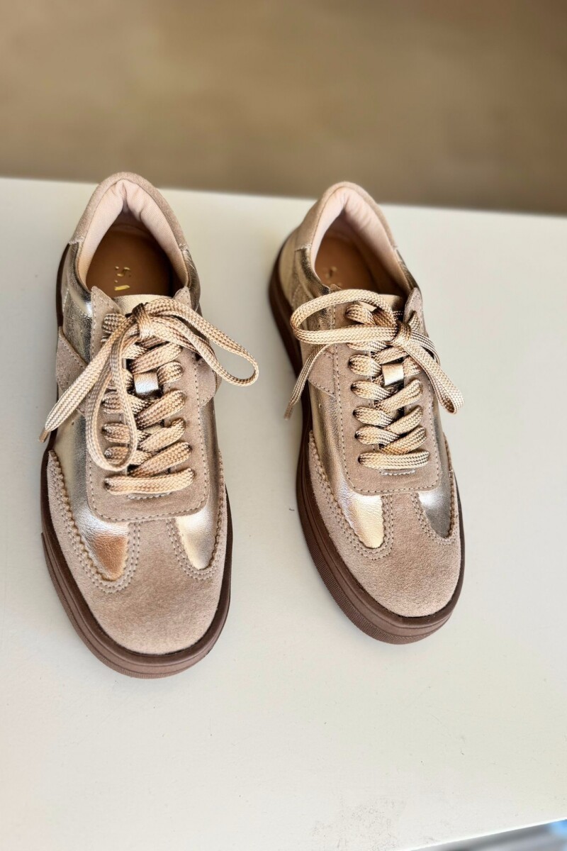 PRE VENTA Zapatilla Sambia Dorado