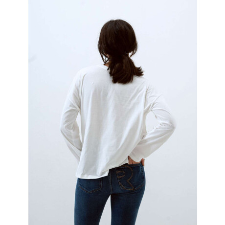 Camiseta Over White