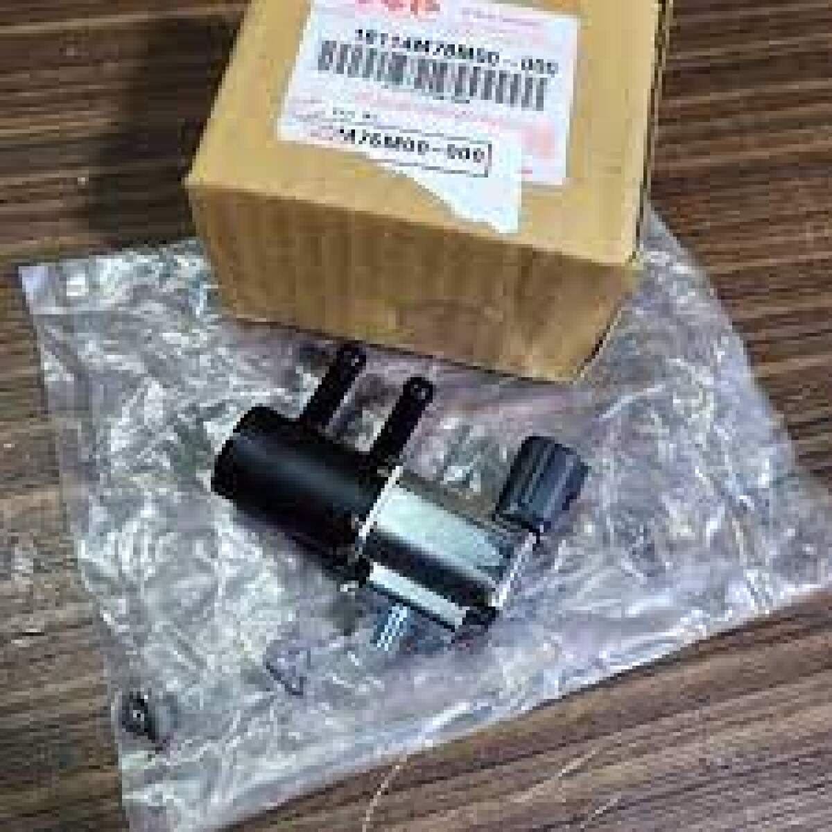 INYECCION PARTES SUZUKI VALVULA CANISTER SWIFT 18/ DZIRE S-PRESSO CELERIO - 