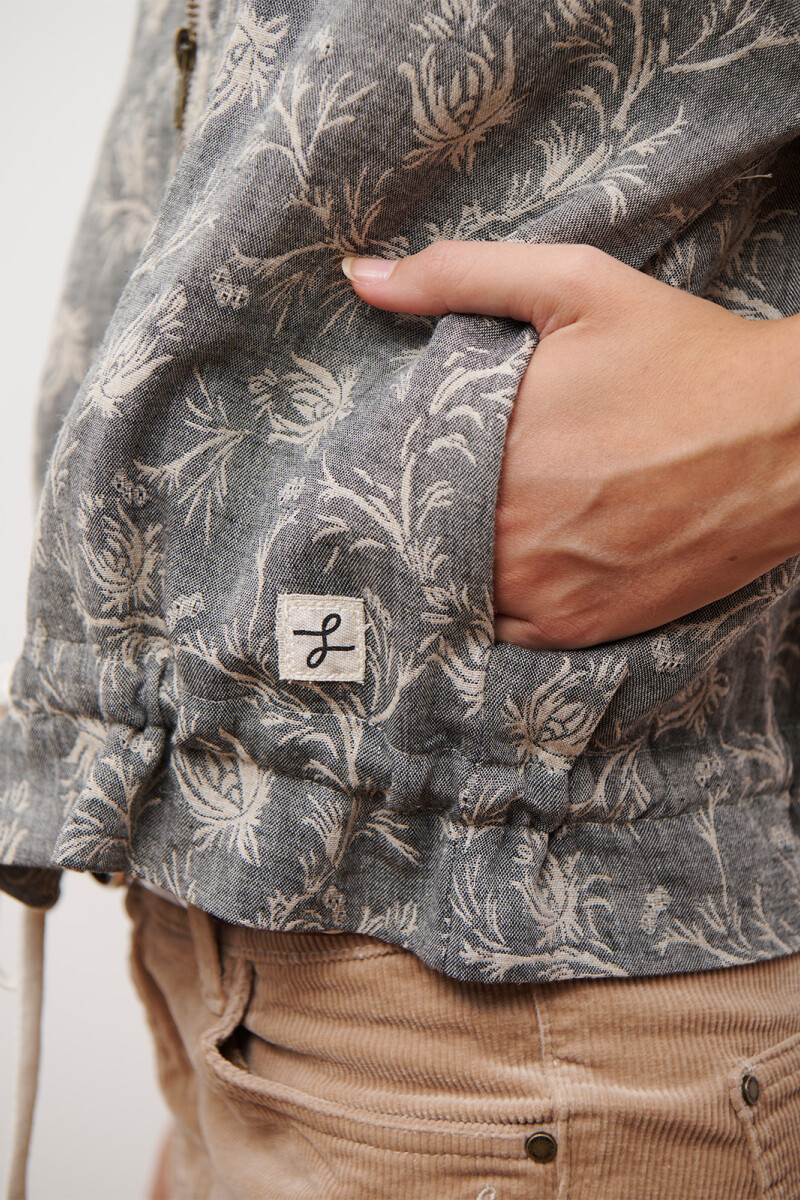 BOMBER TRAMADA NEGRO