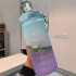 Botella De Agua Deportiva 2 L Diseño Motivacional Medidas Variante Color Violeta