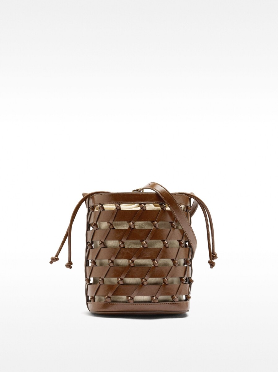 Bolso Bombonera Trenzado Con Nudos - marron 