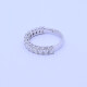 Anillo medio sin fin 18k blanco con 14 brillantes tallado esmeralda. Anillo medio sin fin 18k blanco con 14 brillantes tallado esmeralda.