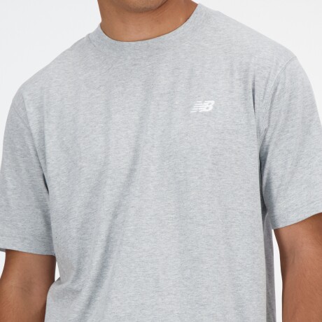 Remera New Balance de Hombre - Small Logo - MT41509AG GREY