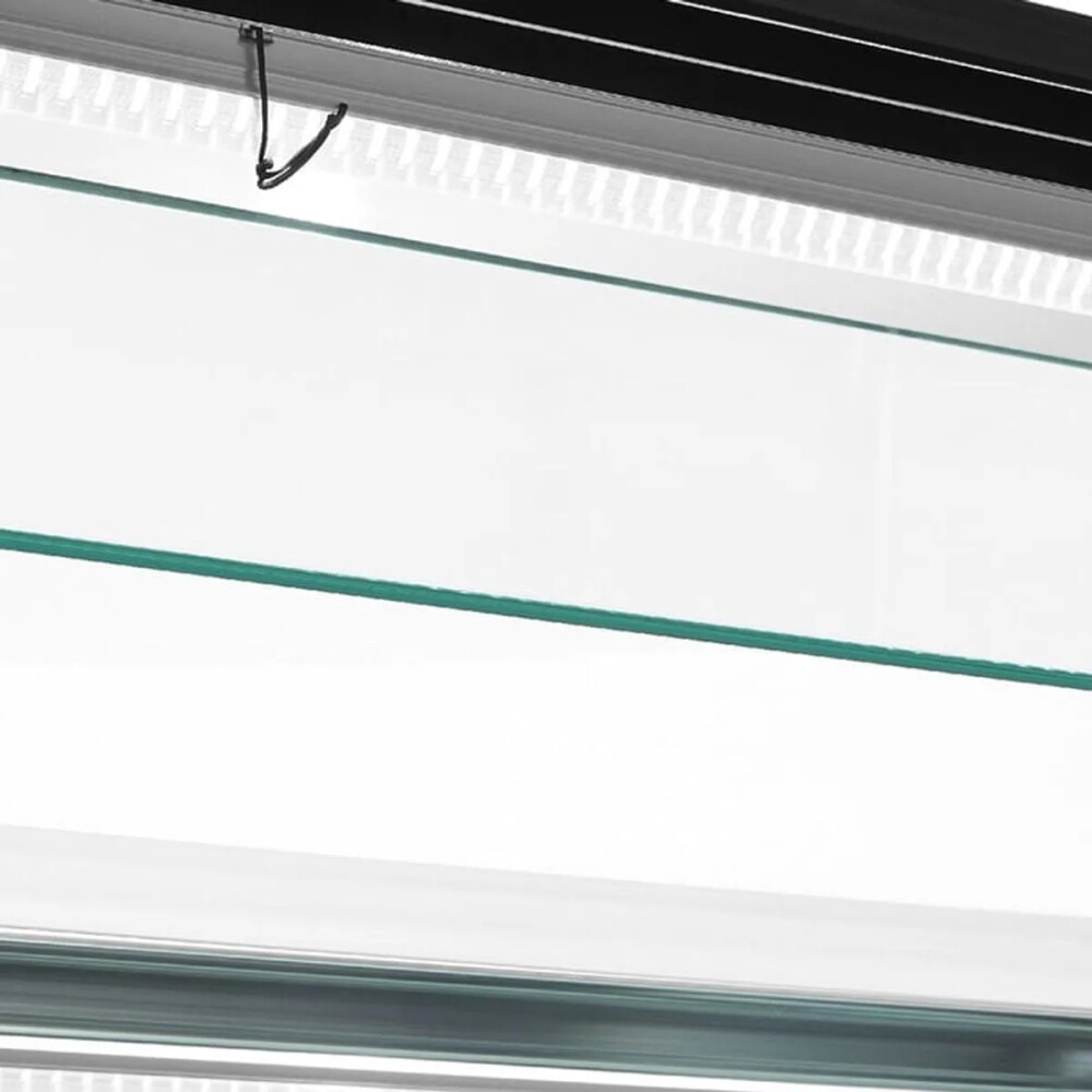 Vitrina Pastelera Refrigerada Curva 520 Litros Vitrina Pastelera Refrigerada Curva 520 Litros