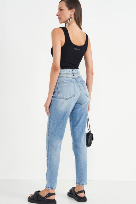 Jean Keila Jean
