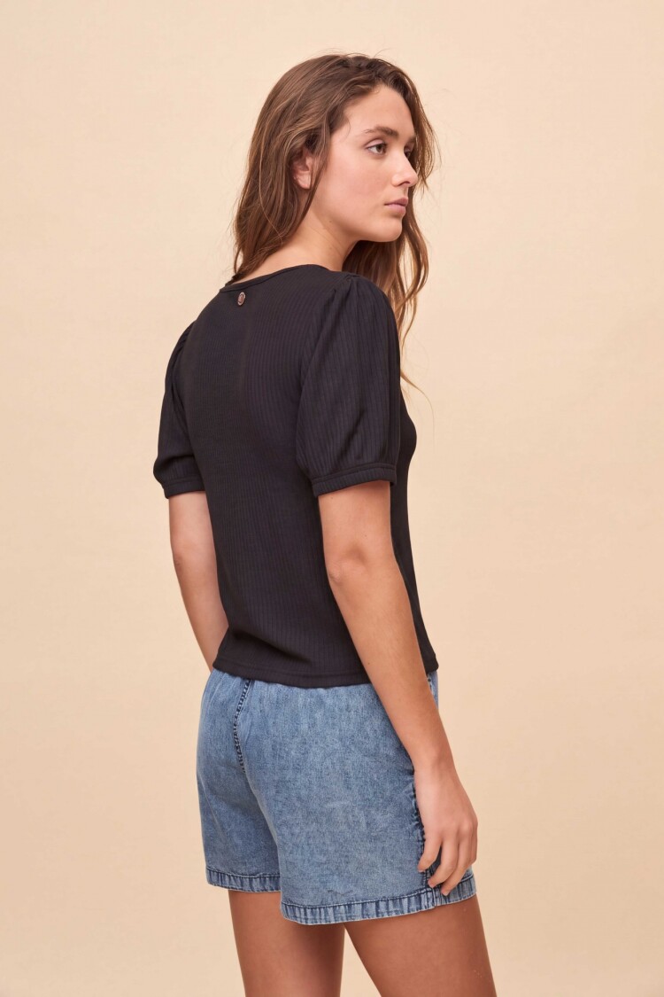 REMERA CAMEN Negro