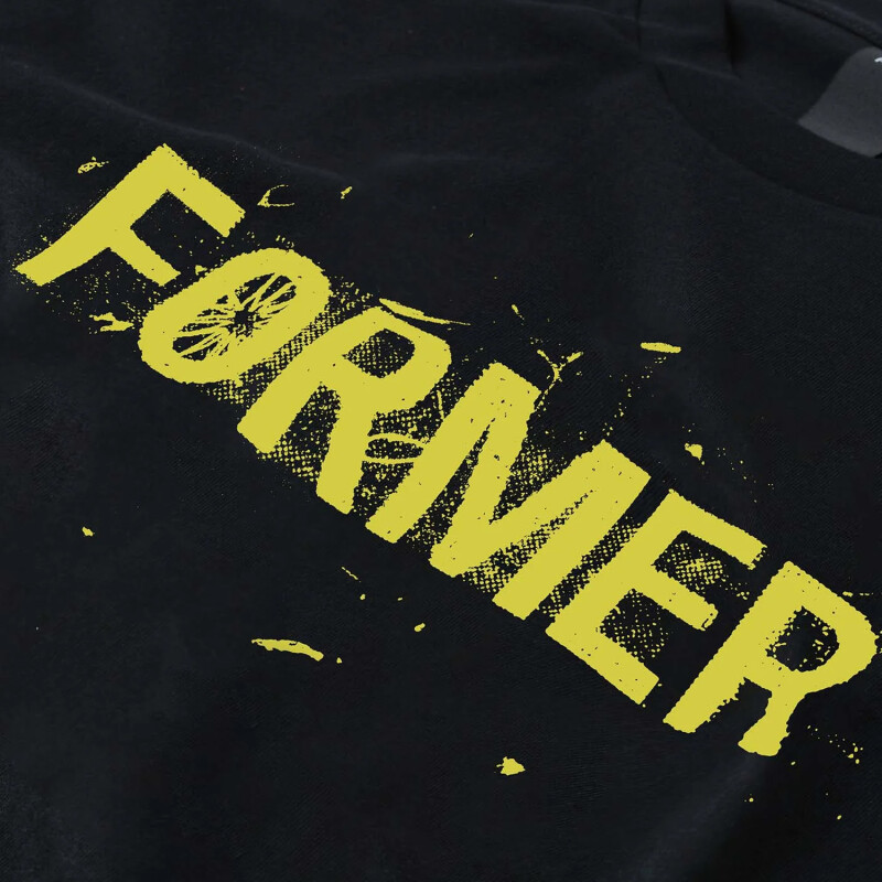 Remera Former Legacy Scratch Negro Remera Former Legacy Scratch Negro