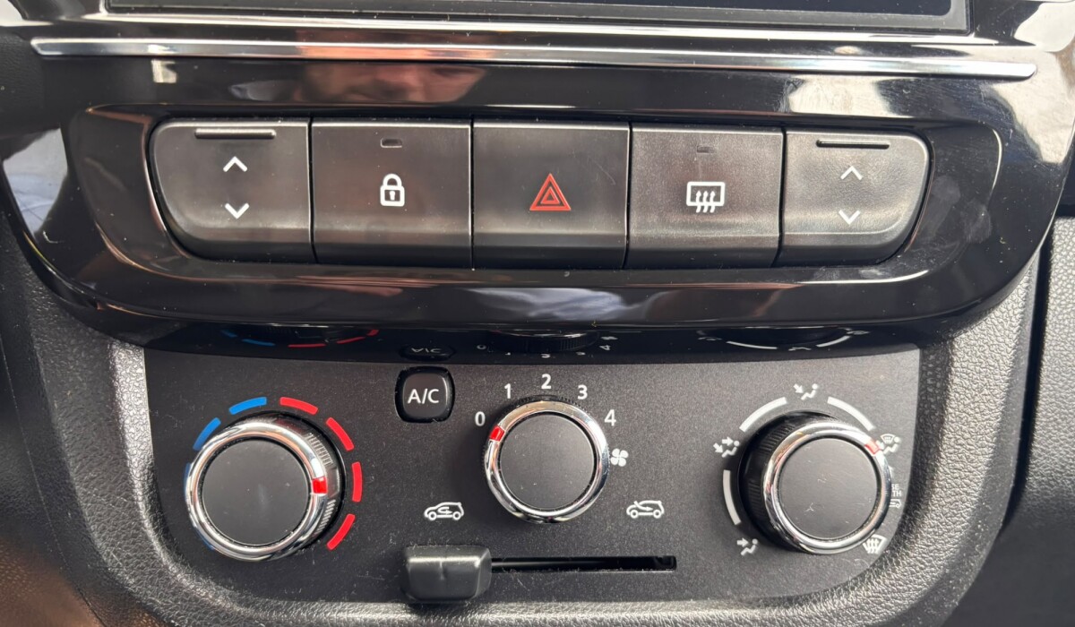 Renault Kwid Outsider - 2025 Renault Kwid Outsider - 2025