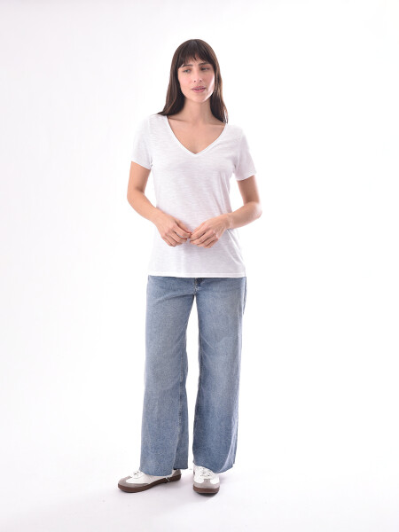 REMERA BASICA VALEN BLANCO