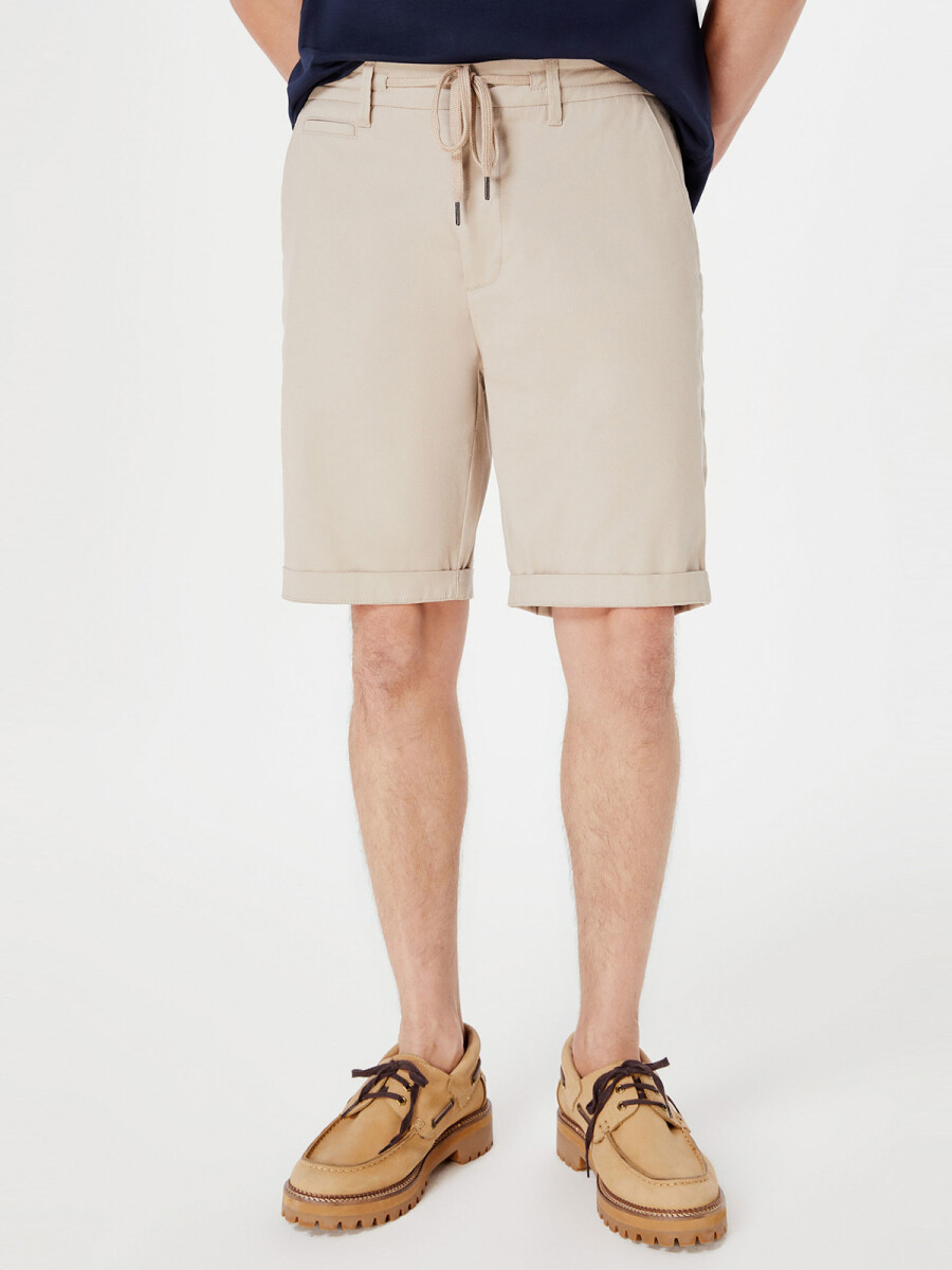 BERMUDA BÁSICA - BEIGE 