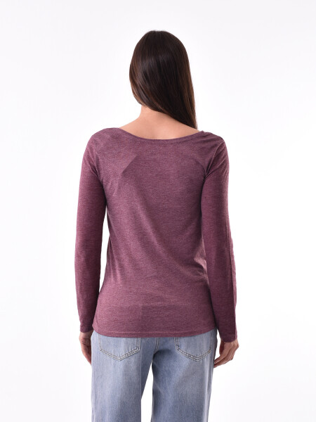 REMERA NILA VARIANTE 6