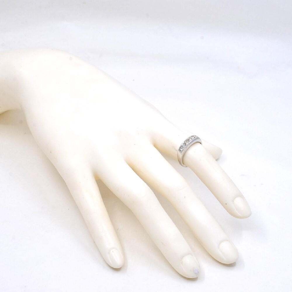 Anillo En Oro 18K Con Brillantes Corte Princesa Anillo En Oro 18K Con Brillantes Corte Princesa