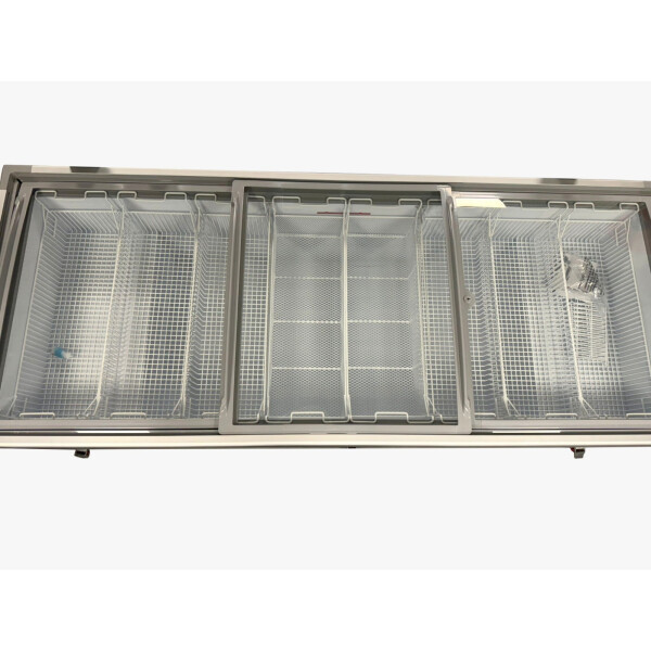Isla Refrigerada Vidrio Semi Curvo 727 lts Kuma Isla Refrigerada Vidrio Semi Curvo 727 lts Kuma