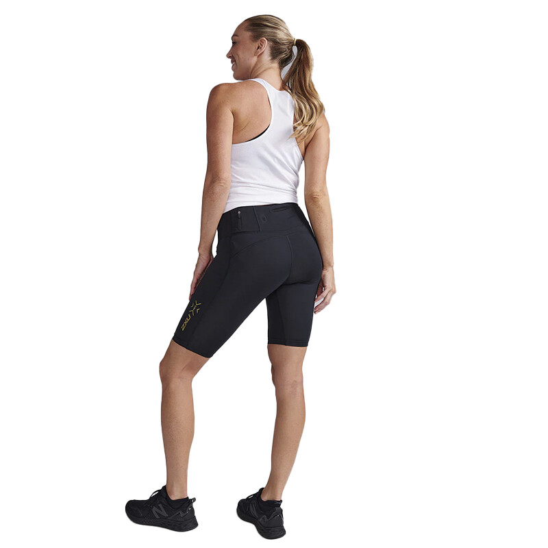 Short 2XU Light Speed Mid-Rise Comp Short Negro