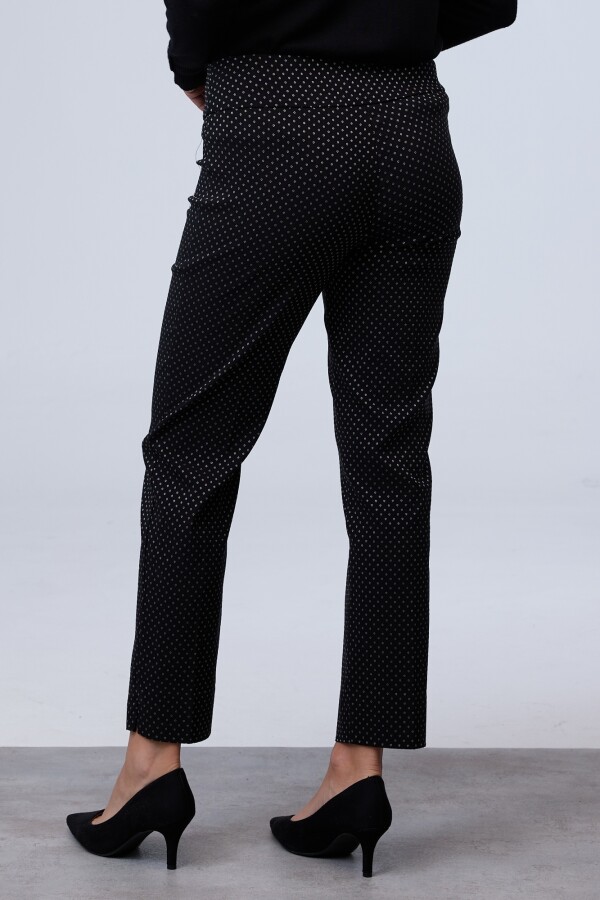 Pantalon Bordado NEGRO/BLANCO