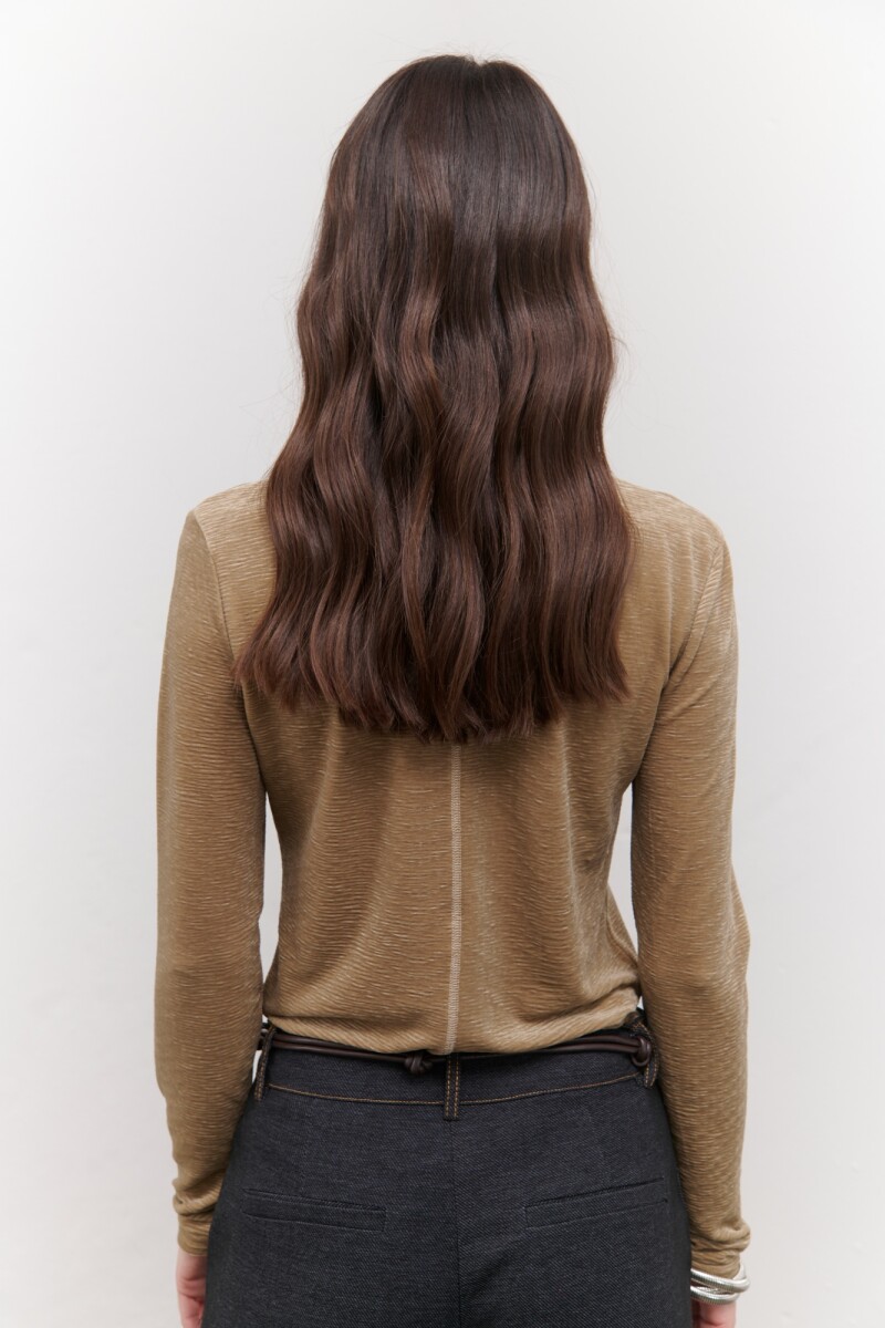 POLERA VELVET BEIGE