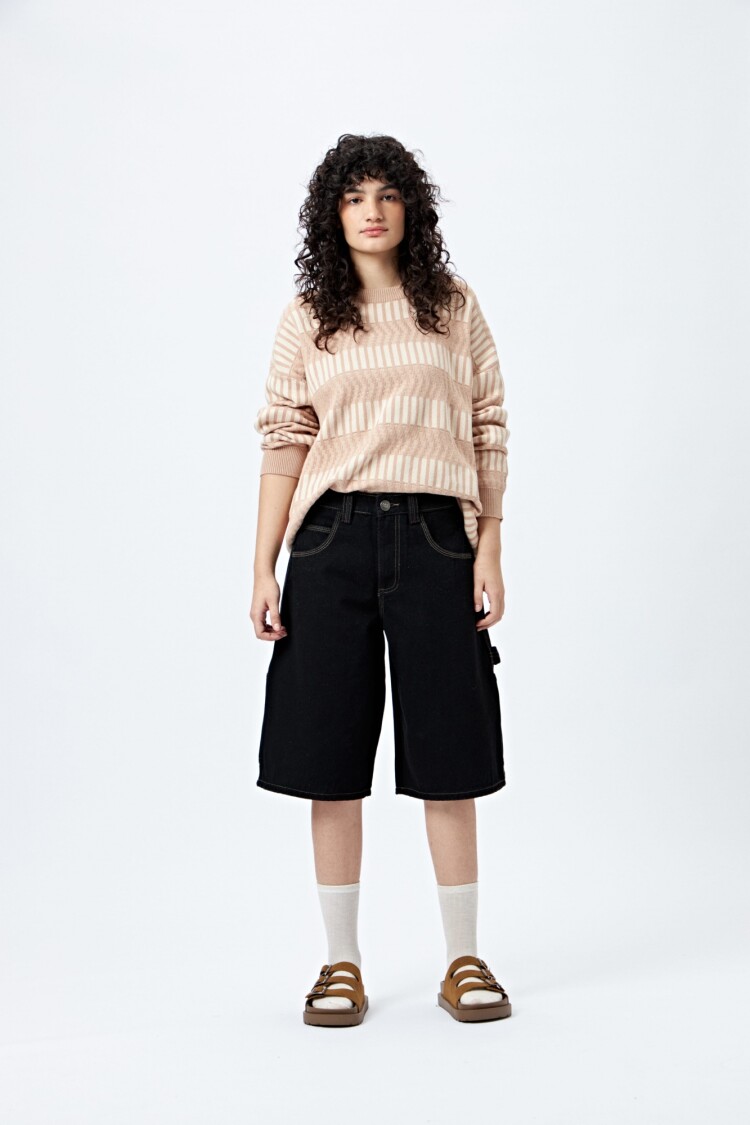 BERMUDA DETALLE Negro
