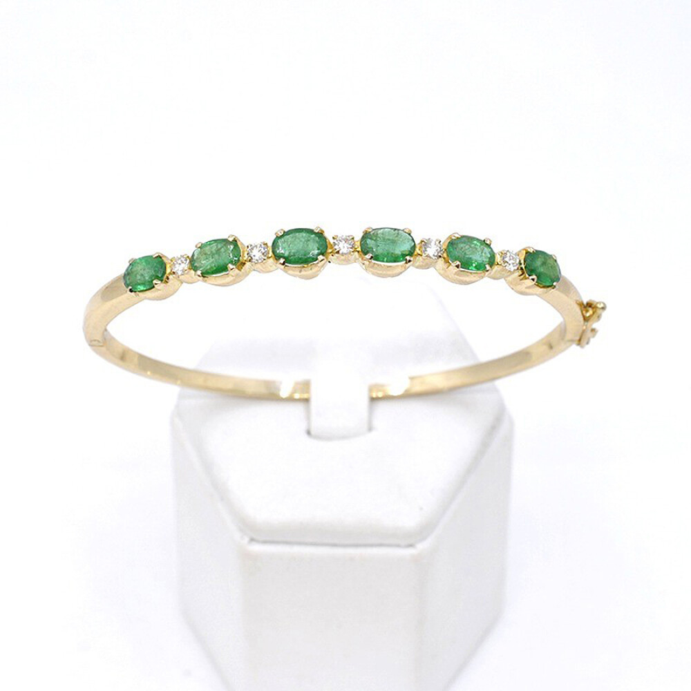 Pulsera En Oro 18K Con Brillantes Y Esmeraldas Pulsera En Oro 18K Con Brillantes Y Esmeraldas