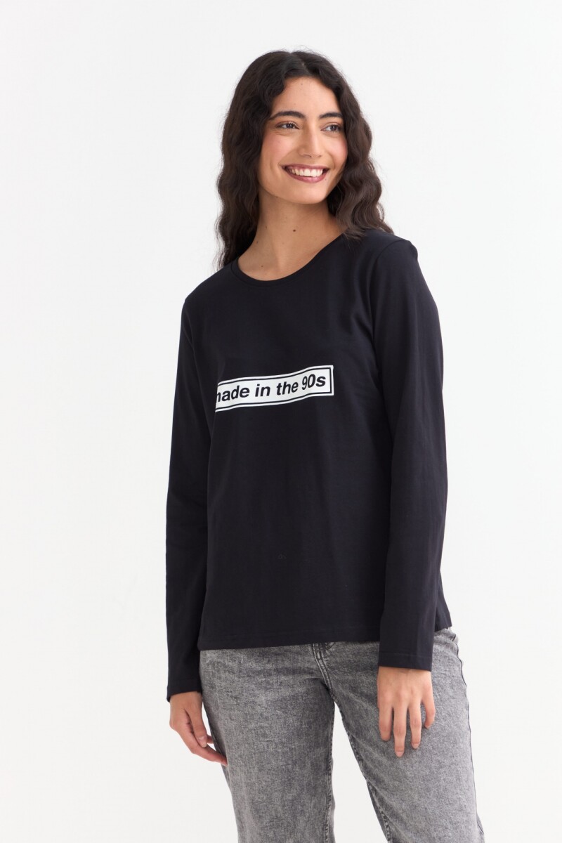 Remera m/l cuello a la base estampada - Blanco y negro 