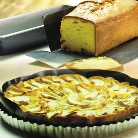 Kit Reposterìa con Molde Cupcakes con Manga Pirotines Lamina Antiadherente y Espatula Kit Reposterìa con Molde Cupcakes con Manga Pirotines Lamina Antiadherente y Espatula