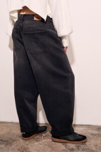Jean Baggy Barrel Negro