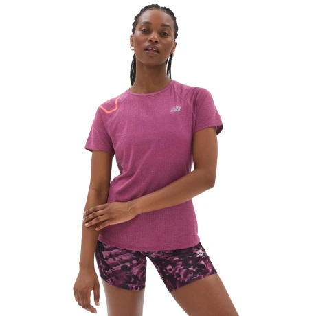 Remera New Balance de dama - WT21263RNH BEIGE