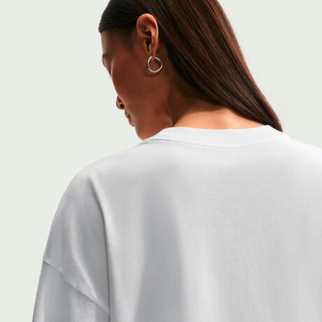 Remera Nike Sportswear Classic de Mujer Blanco