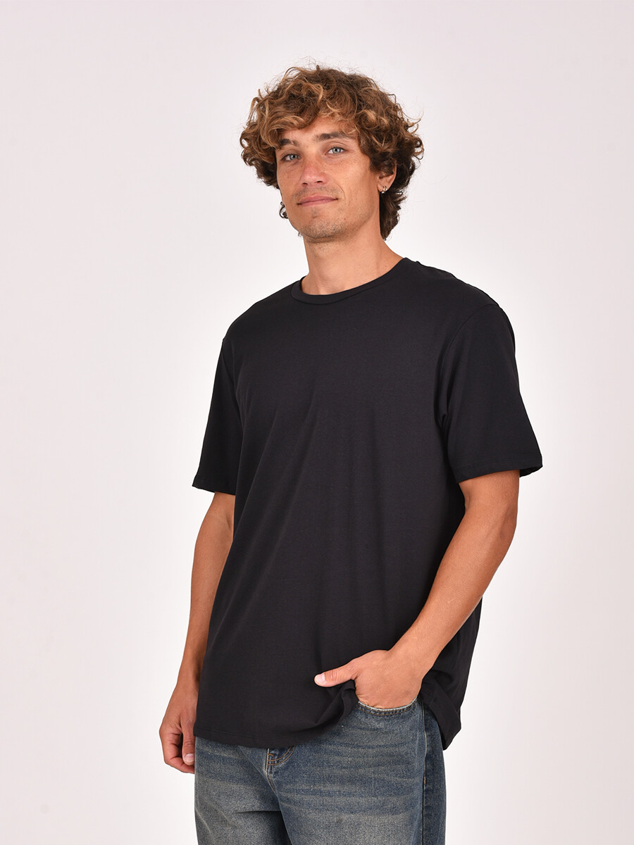REMERA EDESSA - NEGRO 