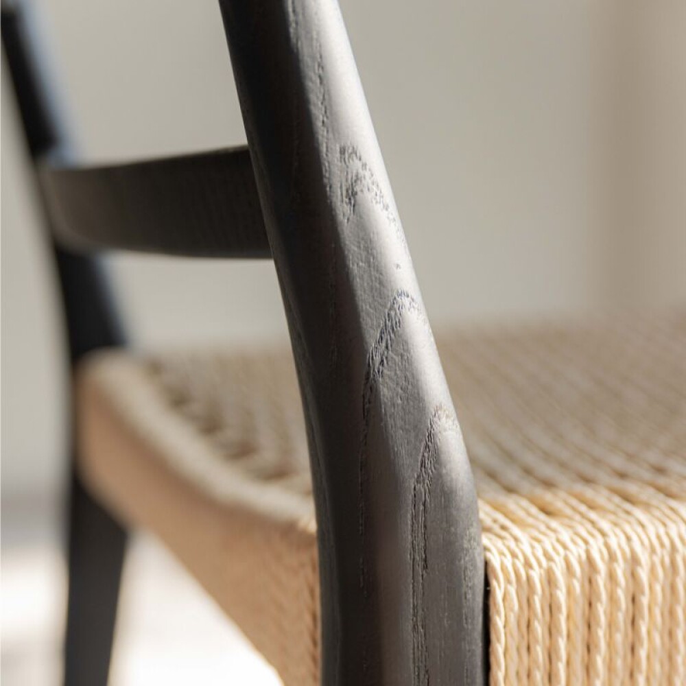 Silla Analy / Madera y Fibra Negro