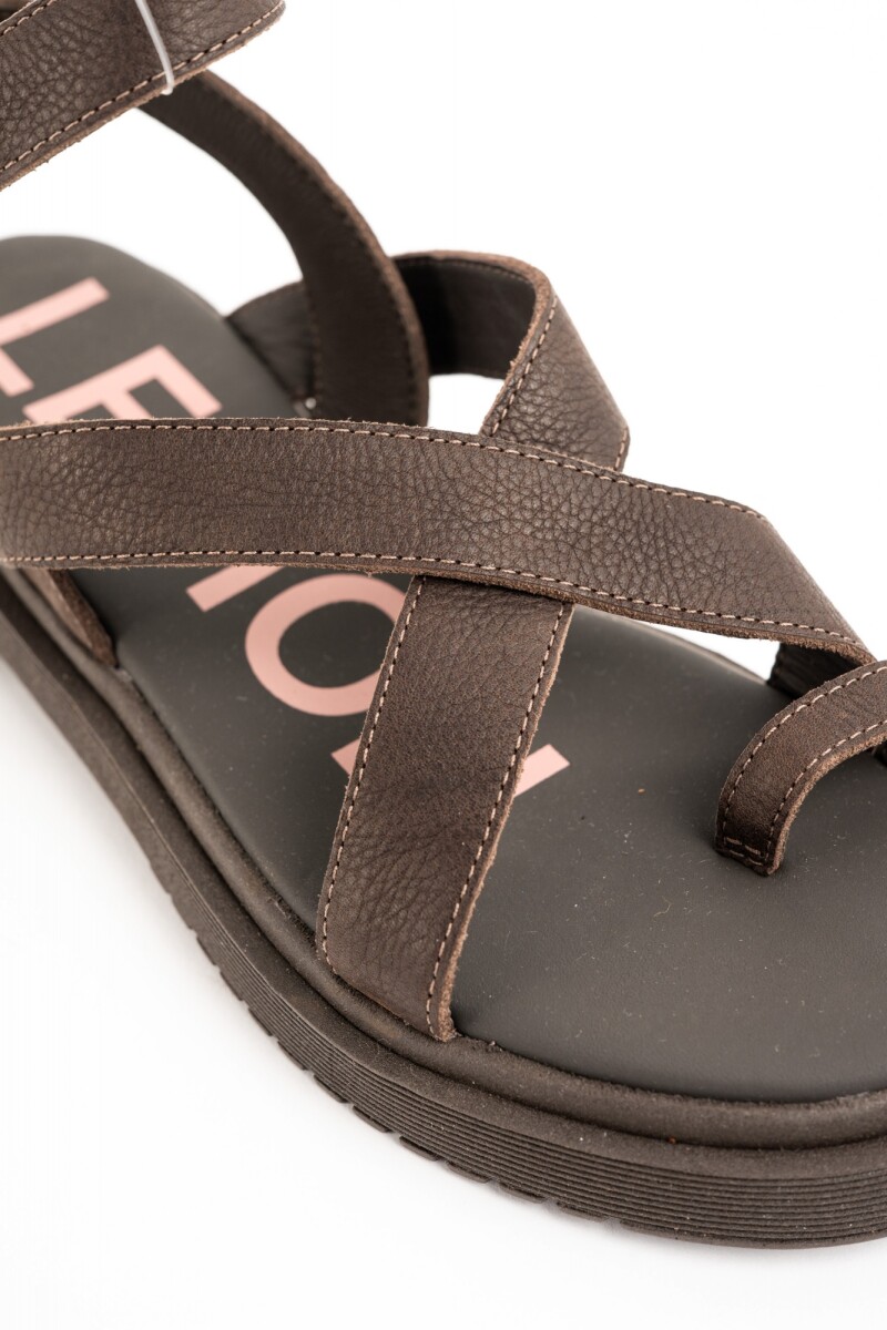 Sandalias Tiras Cruzadas Cuero Chocolate