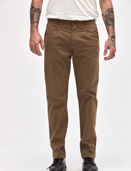 Pantalón cargo Owen I26 Marrón