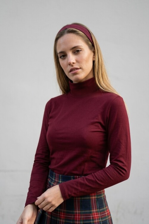 Polera Naomi Bordó