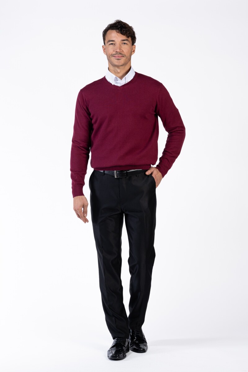 SWEATER CUELLO V - WINE 