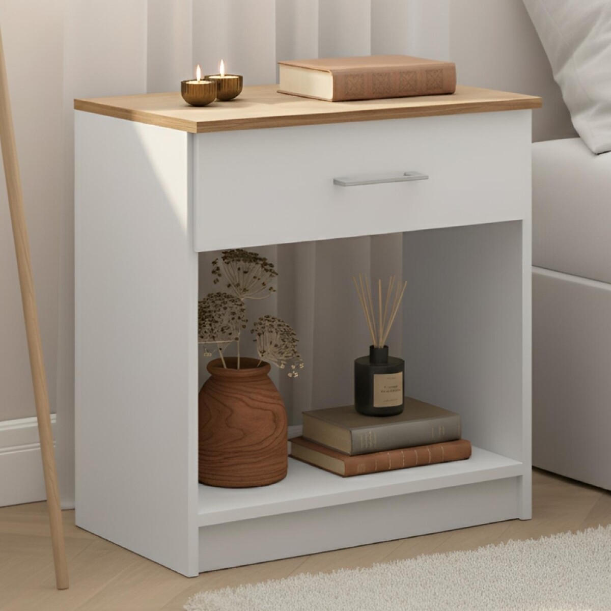 Mesa de Luz Italia - 1 Cajón y Nicho - MDP y ABS - 55cm Alto - Blanco / Miel 