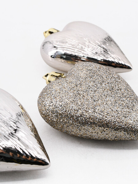 ADORNO COLGANTE CORAZON 3 PCS GRIS CLARO
